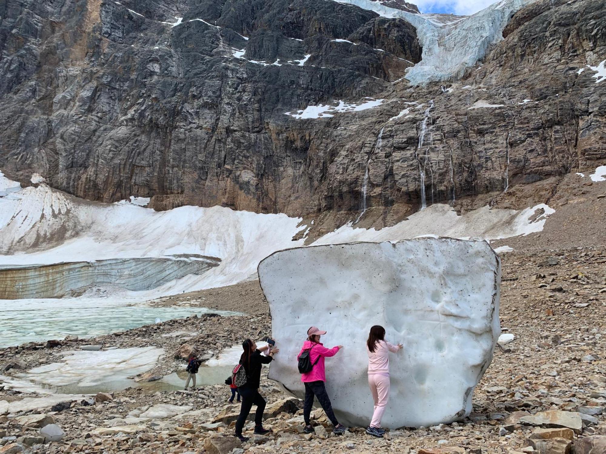 Three Townhouse Combo - Family Mountain Retreats * Canmore