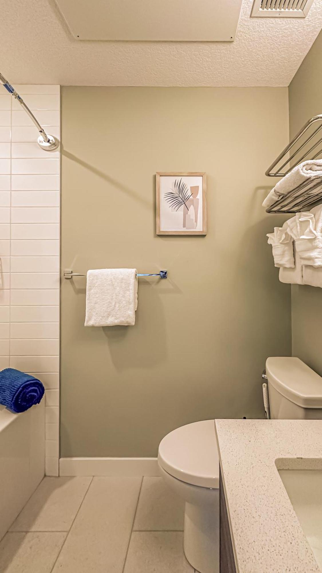 Apartment Three Townhouse Combo - Family Mountain Retreats Canmore